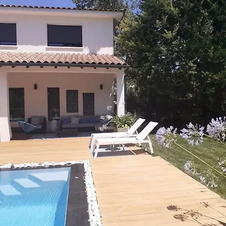 Belle 10 Pers Dans Le Sud De La France Sommières